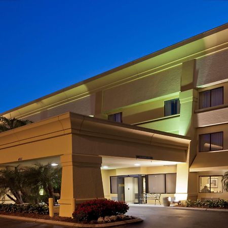 Hotel La Quinta By Wyndham Tampa Fairgrounds - Casino Mango Esterno foto
