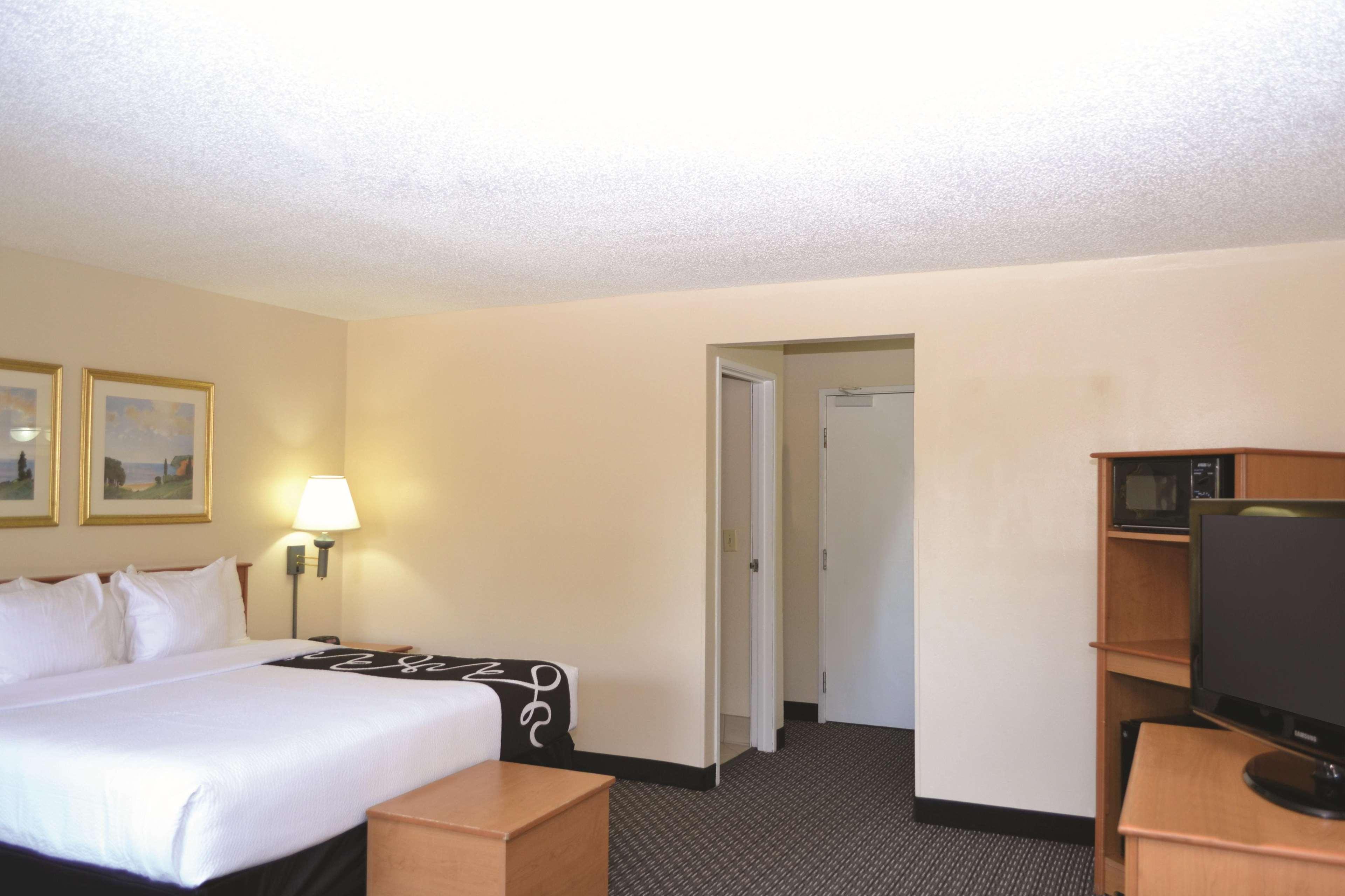 Hotel La Quinta By Wyndham Tampa Fairgrounds - Casino Mango Esterno foto