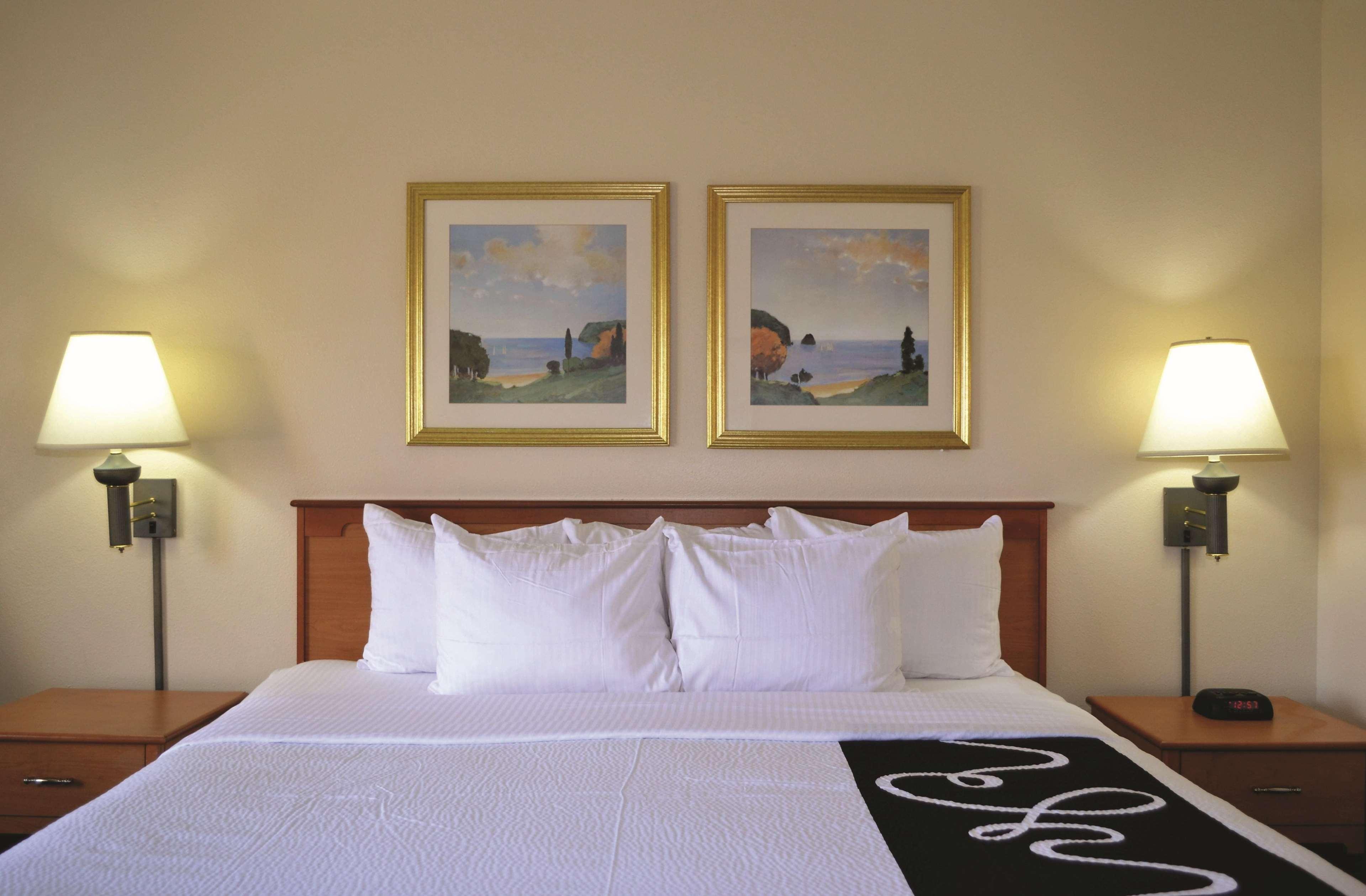 Hotel La Quinta By Wyndham Tampa Fairgrounds - Casino Mango Esterno foto