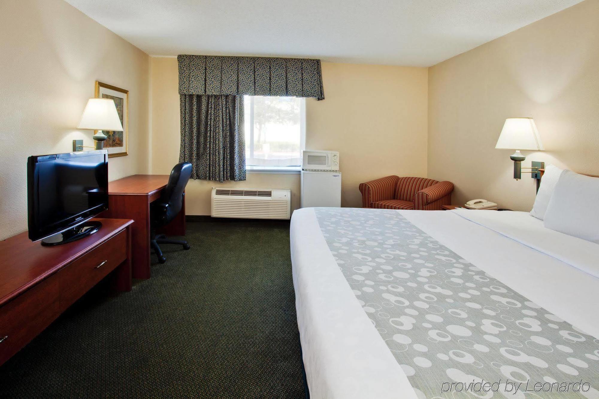 Hotel La Quinta By Wyndham Tampa Fairgrounds - Casino Mango Esterno foto