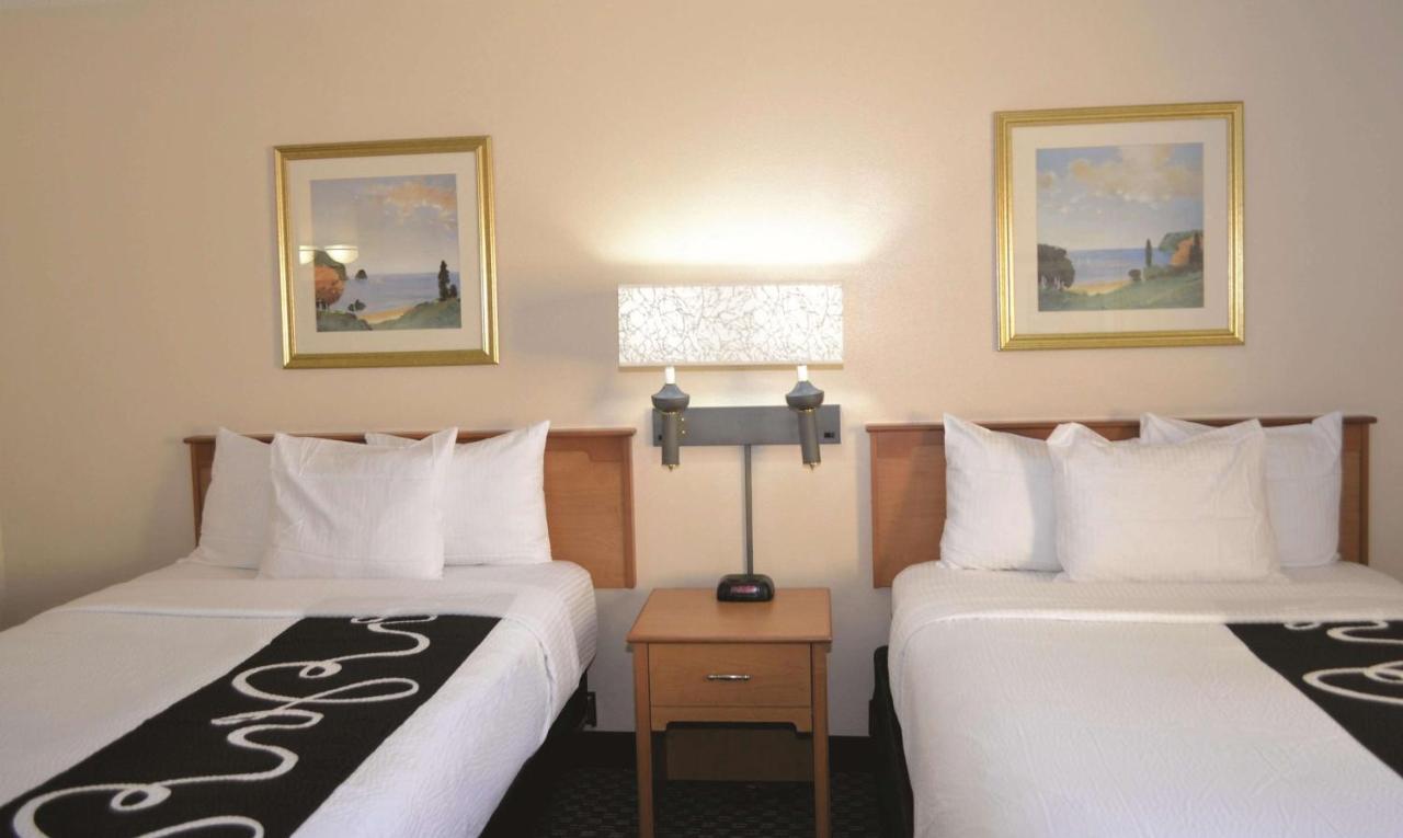 Hotel La Quinta By Wyndham Tampa Fairgrounds - Casino Mango Esterno foto