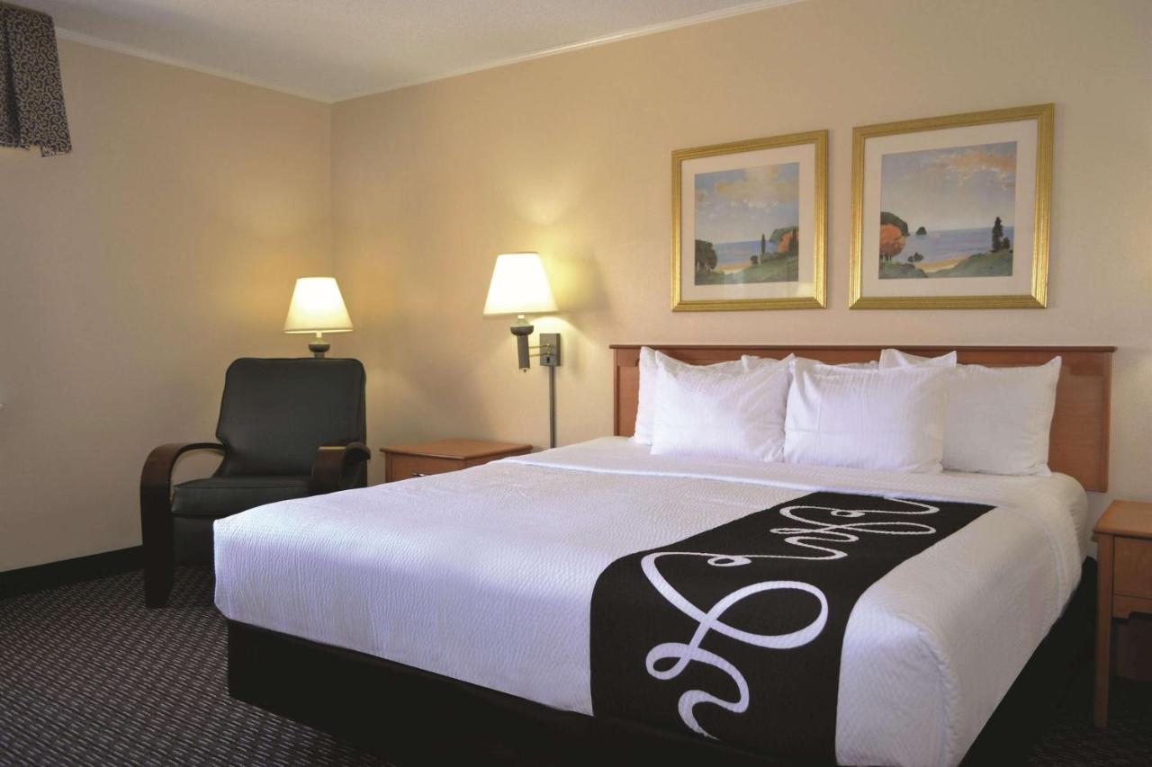 Hotel La Quinta By Wyndham Tampa Fairgrounds - Casino Mango Esterno foto