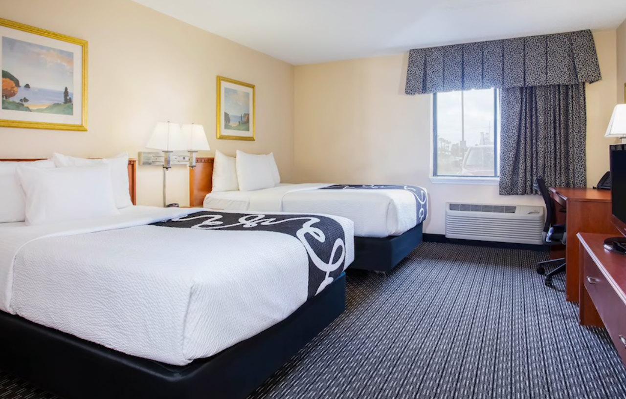 Hotel La Quinta By Wyndham Tampa Fairgrounds - Casino Mango Esterno foto